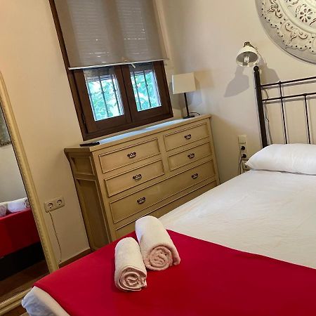 Apartament Sleep In Historic Puerta Elvira Grenada Zewnętrze zdjęcie
